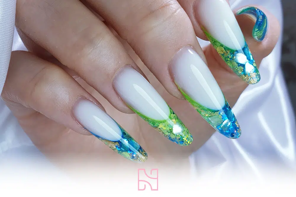 formacao-unhas-de-gel-pro-107891091-2